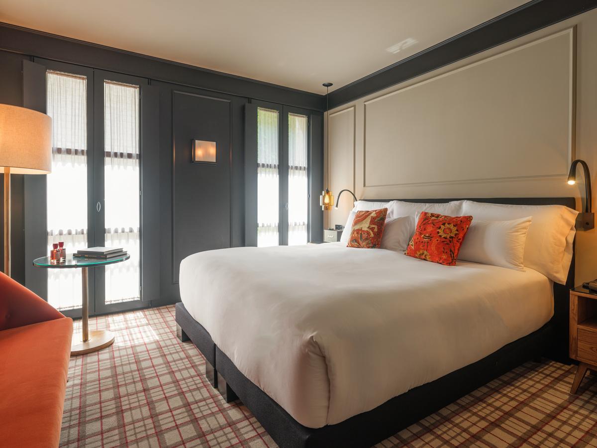 Medium Room,645895797:JPEG